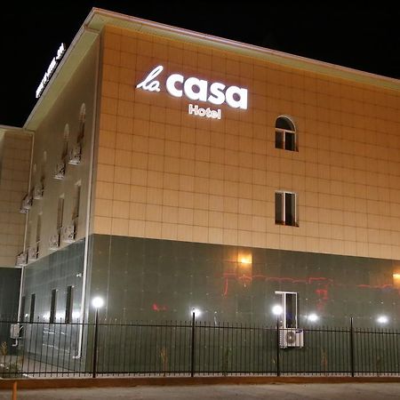 Lacasa Hotel Atyraū Zewnętrze zdjęcie